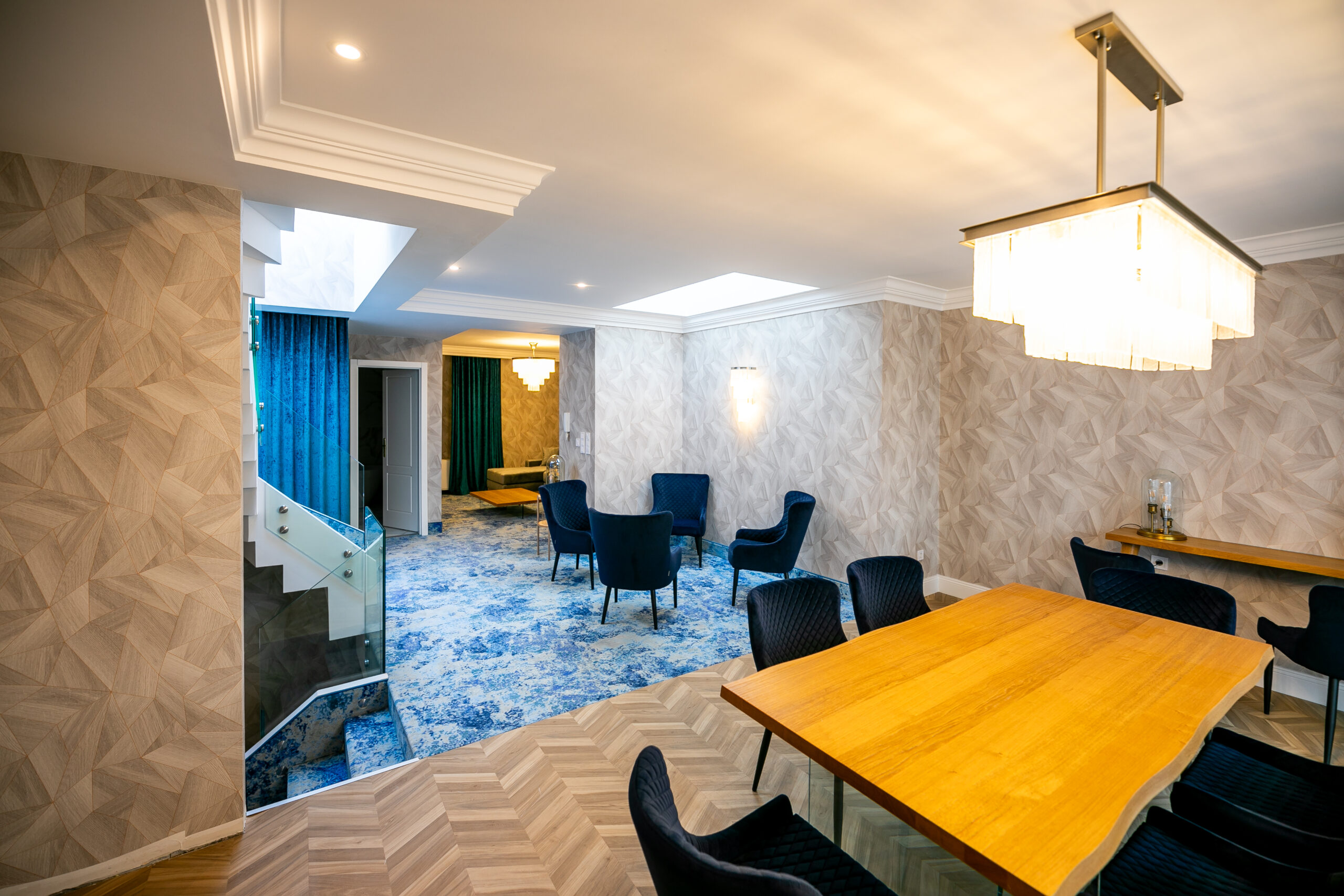 20241125-102850-IMG_1525